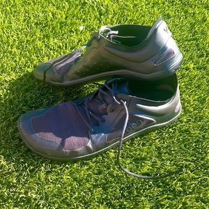 Vivo barefoot primus lite shoes (Size 11 or 44)